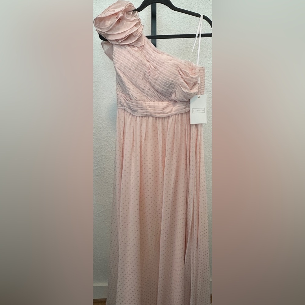 Mac Duggal || One-Shoulder Polka Dot Gown - Picture 3 of 5